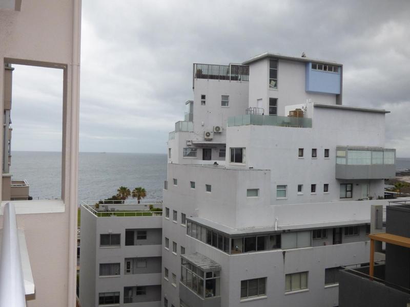 To Let 1 Bedroom Property for Rent in Sea Point Western Cape